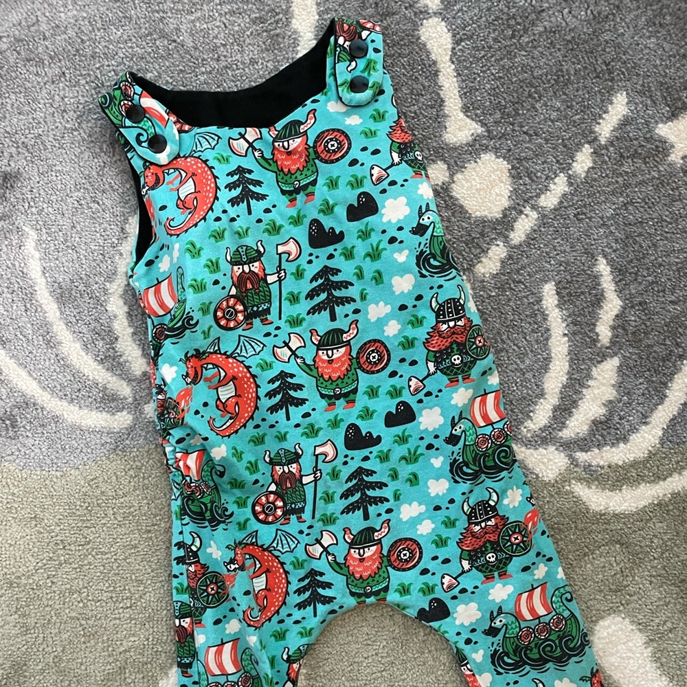 Aria Leigh Boutique 3-12 month Romper